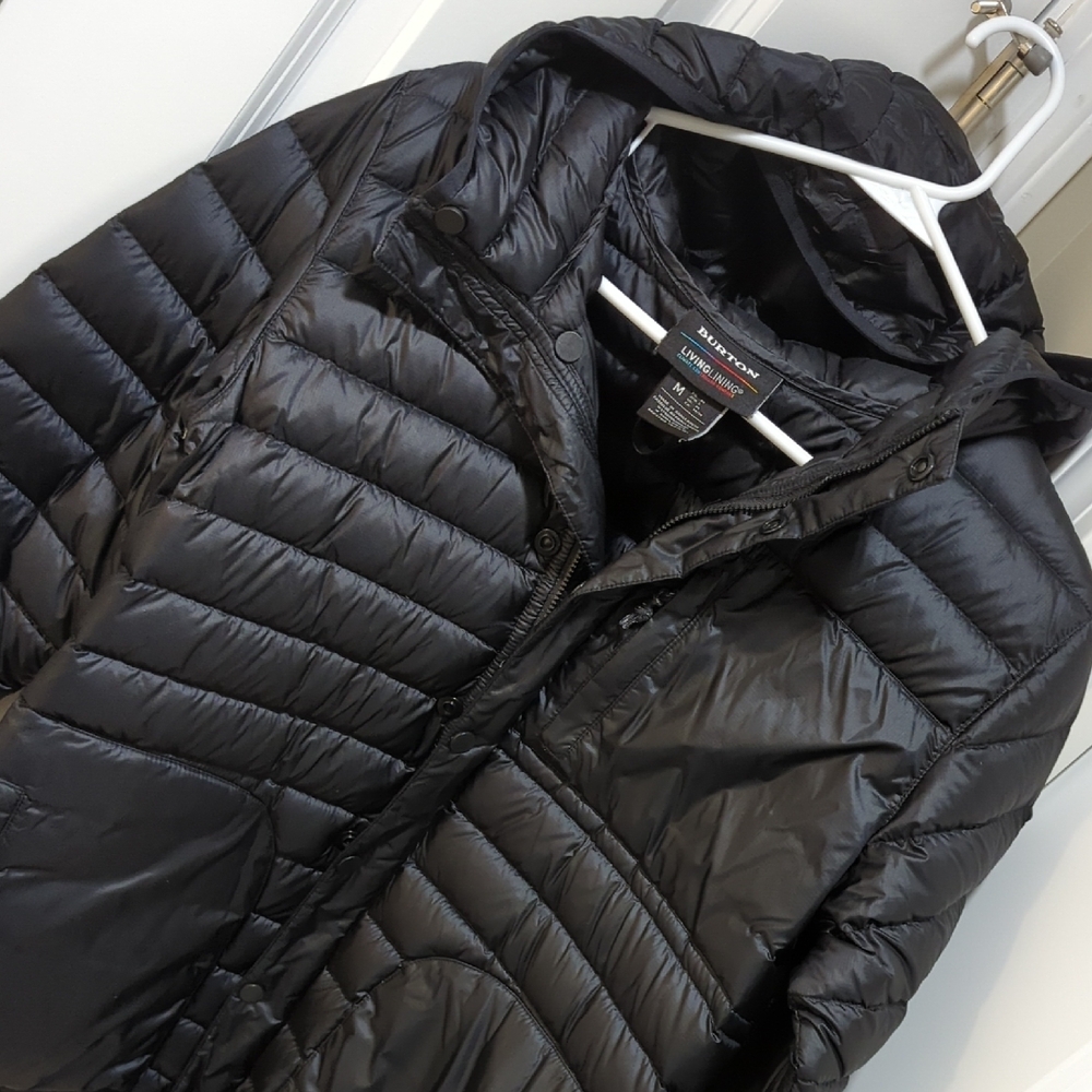 Women's Burton Black Quilted Jacket w/ Water-Resistant Shell ✨New w/out Tags✨